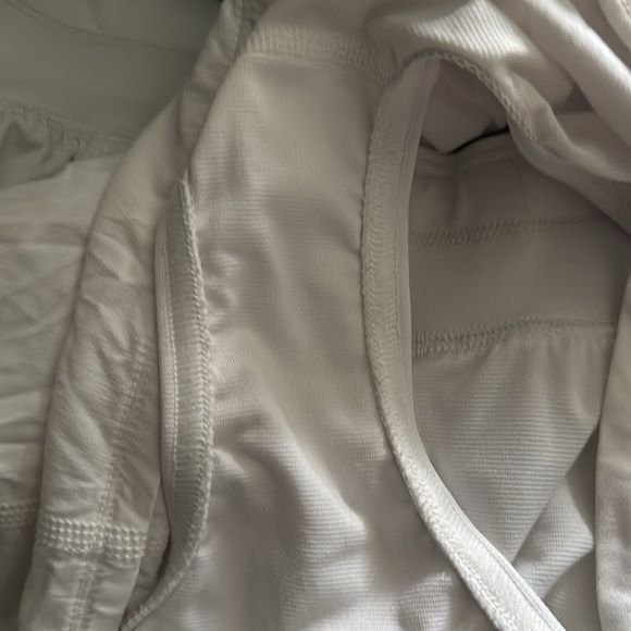 Lululemon Run Times - 3.5 inch inseam - Picture 4 of 4